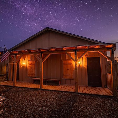 Miners Cabins #1 - Two Double Beds And Private Balcony Тумстоун Екстер'єр фото